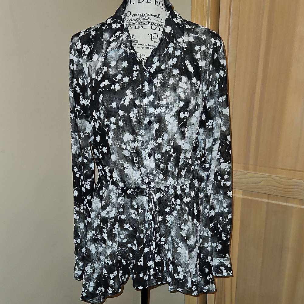 Women's Simply Vera Vera Wang Printed Peplum Blouse - Large, Like New